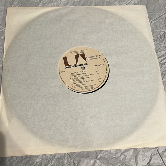 Vinyl Record | Kenny Rogers “The Gambler” - Picture 5 of 7